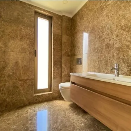 Private With Pool And Garden *