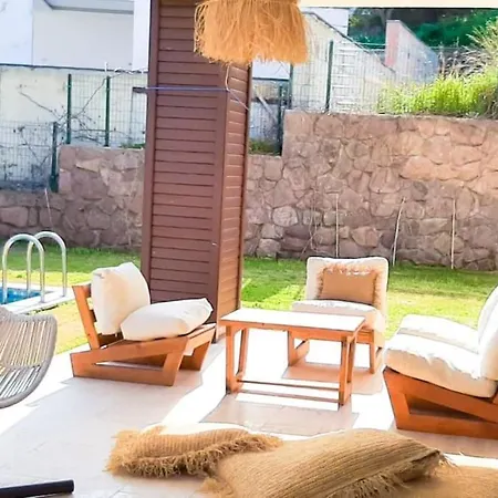Private With Pool And Garden *